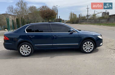 Лифтбек Skoda Superb 2012 в Луцке