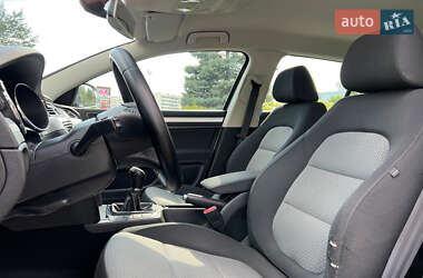 Лифтбек Skoda Superb 2011 в 