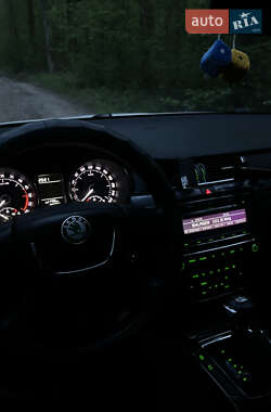 Лифтбек Skoda Superb 2010 в 