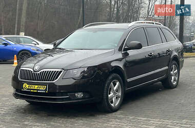 Универсал Skoda Superb 2013 в 