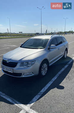 Универсал Skoda Superb 2011 в 