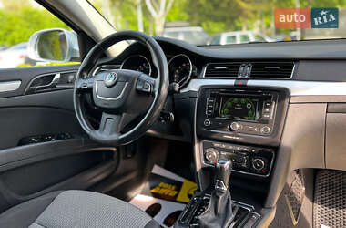 Универсал Skoda Superb 2013 в 