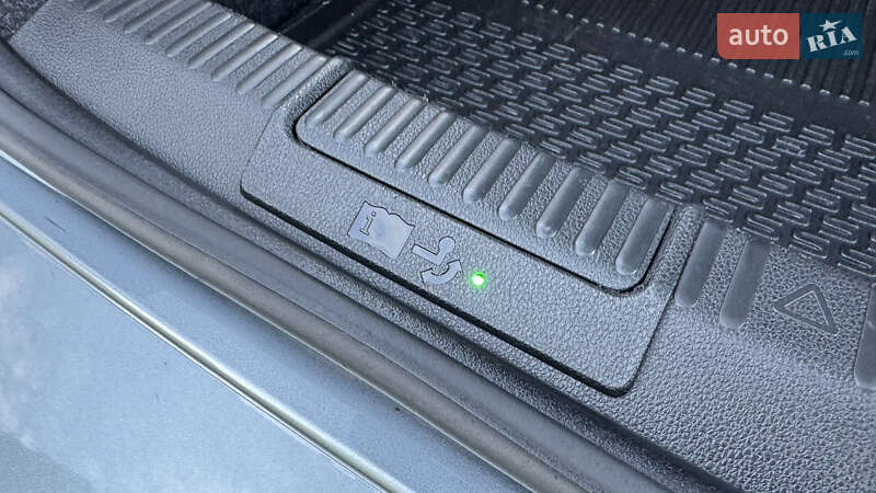 Лифтбек Skoda Superb 2019 в Сваляве