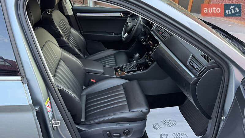 Лифтбек Skoda Superb 2019 в Сваляве