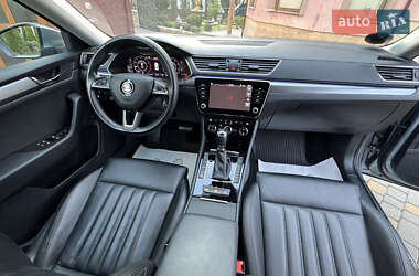 Лифтбек Skoda Superb 2019 в 