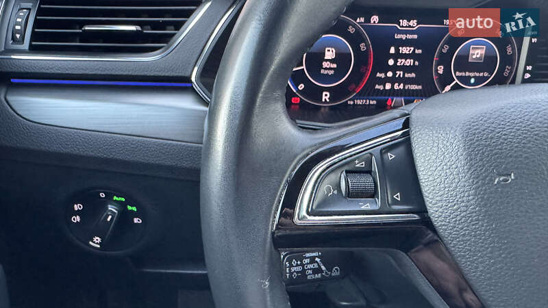 Лифтбек Skoda Superb 2019 в Сваляве