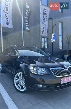 Універсал Skoda Superb 2013 в 