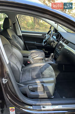 Універсал Skoda Superb 2013 в 