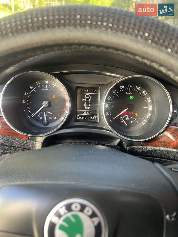 Лифтбек Skoda Superb 2009 в Хмельницком