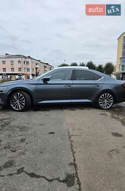 Ліфтбек Skoda Superb 2016 в Києві