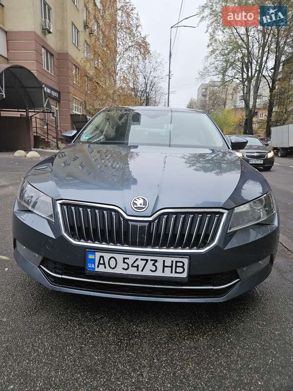 Ліфтбек Skoda Superb 2016 в Обухові фото 17 Ліфтбек Skoda Superb 2016 в Обухові