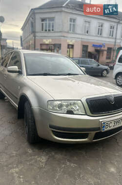 Лифтбек Skoda Superb 2005 в 