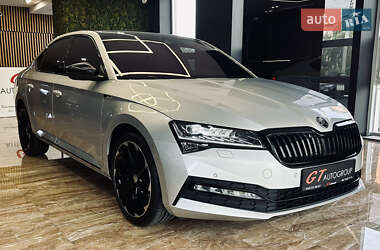 Лифтбек Skoda Superb 2023 в 