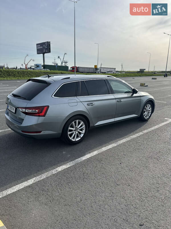 Універсал Skoda Superb 2017 в Львові