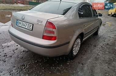 Лифтбек Skoda Superb 2006 в 