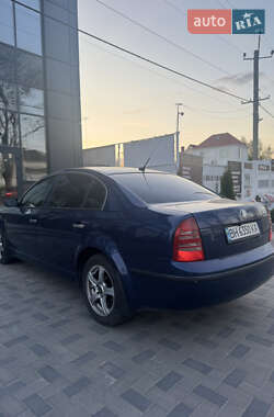 Ліфтбек Skoda Superb 2002 в 