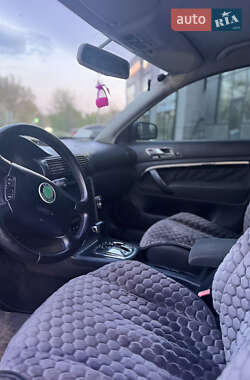 Ліфтбек Skoda Superb 2002 в 