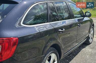 Універсал Skoda Superb 2012 в 