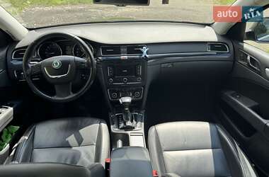 Універсал Skoda Superb 2012 в 
