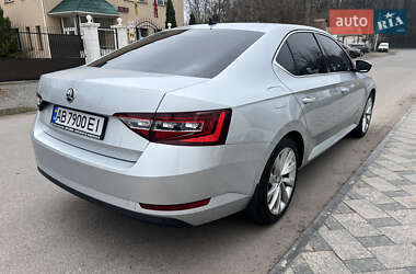 Лифтбек Skoda Superb 2017 в 