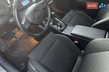 Універсал Skoda Superb 2017 в 
