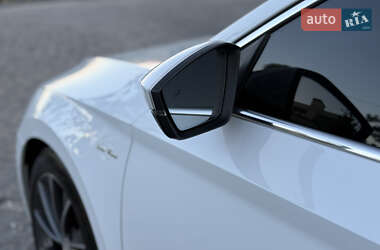 Ліфтбек Skoda Superb 2015 в 