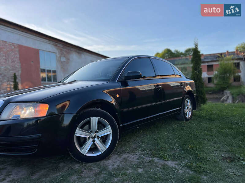 Лифтбек Skoda Superb 2006 в Дрогобыче