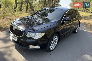 Лифтбек Skoda Superb 2009 в Бородянке