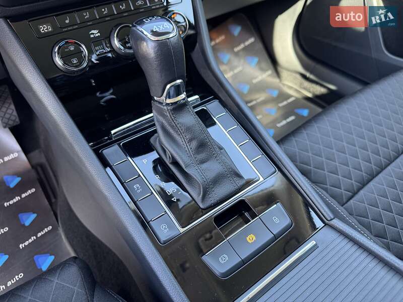 Універсал Skoda Superb 2018 в Рівному