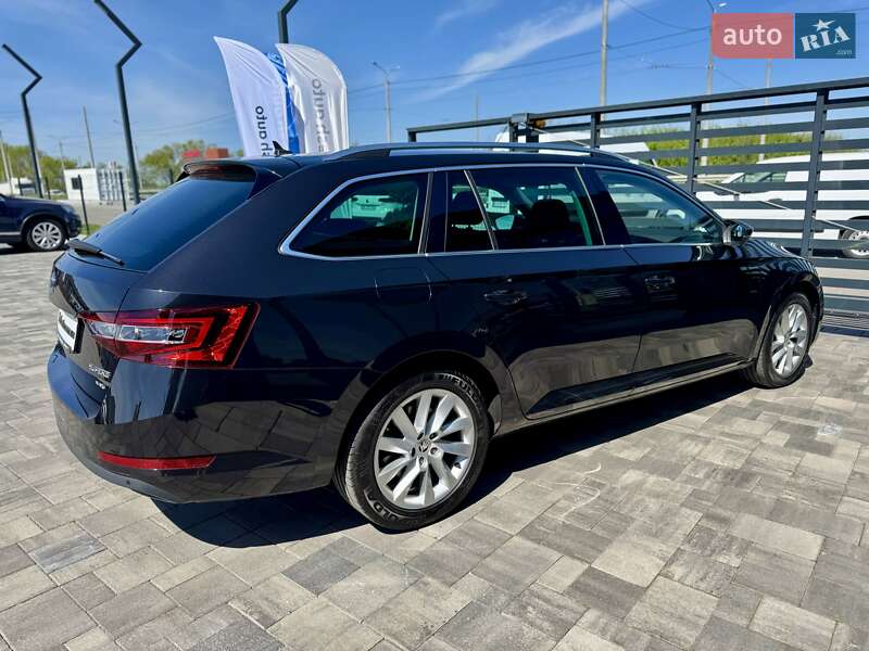 Універсал Skoda Superb 2018 в Рівному