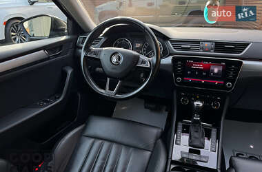 Ліфтбек Skoda Superb 2018 в 
