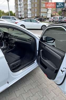 Универсал Skoda Superb 2017 в 