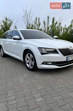 Универсал Skoda Superb 2017 в 