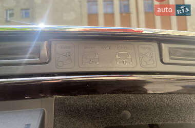 Лифтбек Skoda Superb 2013 в 