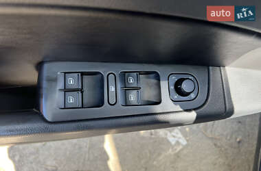 Лифтбек Skoda Superb 2014 в 
