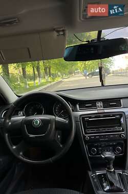 Универсал Skoda Superb 2012 в 