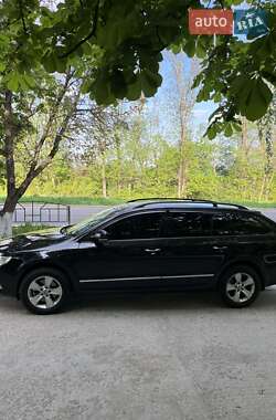 Универсал Skoda Superb 2012 в 