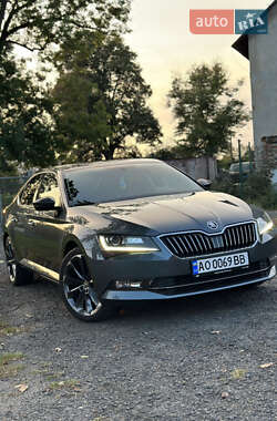 Ліфтбек Skoda Superb 2017 в Мукачевому