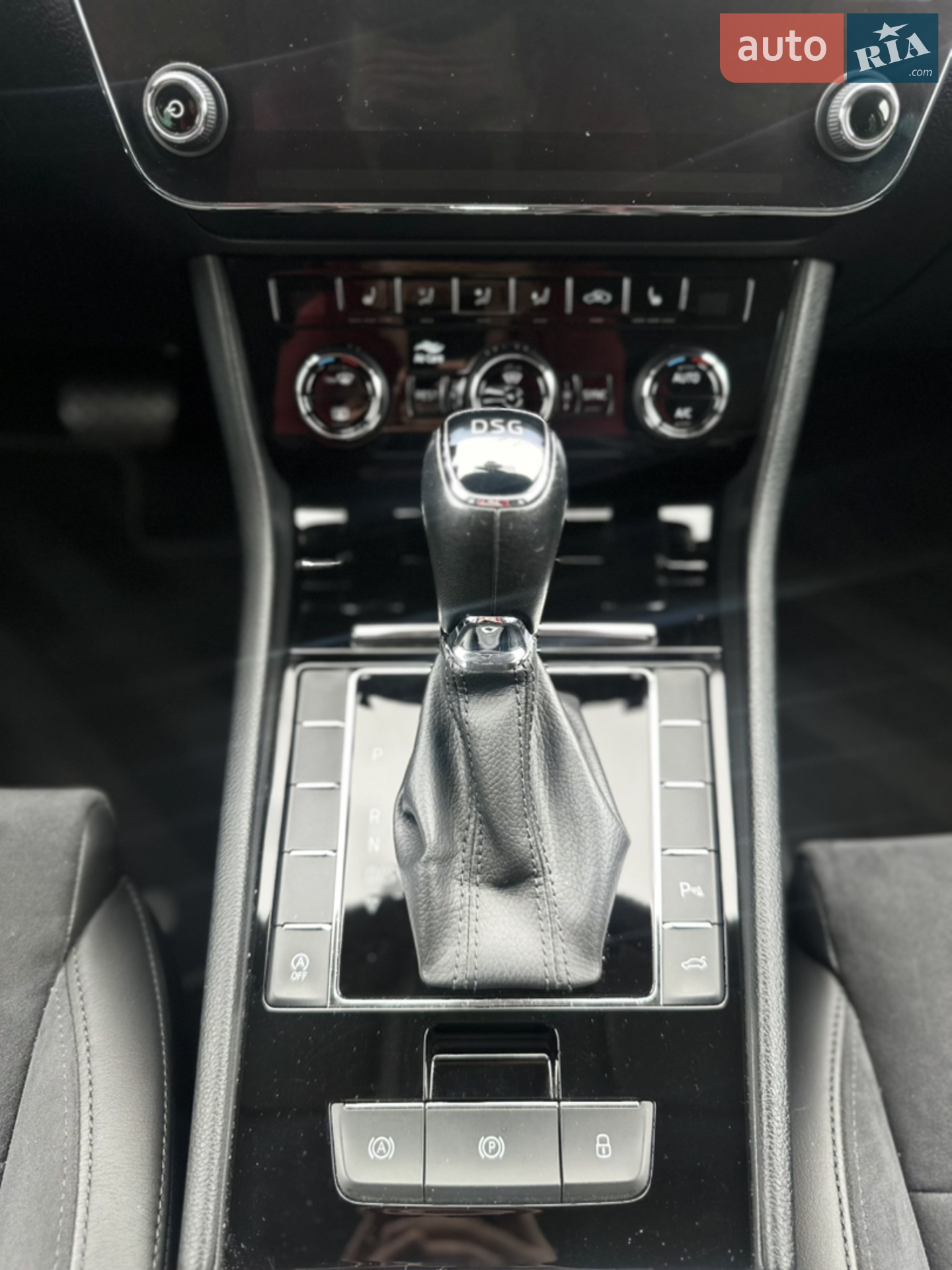 2017 Skoda Superb - мініатюра 29