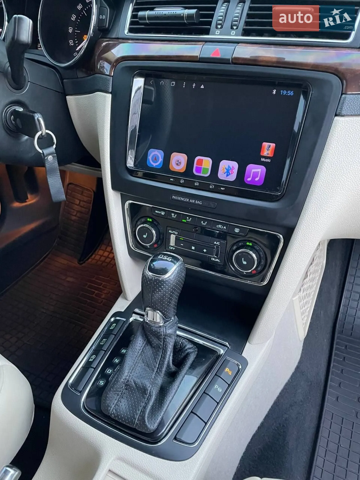2013 Skoda Superb - мініатюра 14