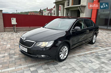 Ліфтбек Skoda Superb 2015 в 