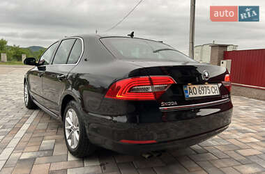 Ліфтбек Skoda Superb 2015 в 