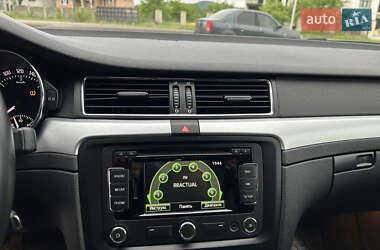 Ліфтбек Skoda Superb 2015 в 