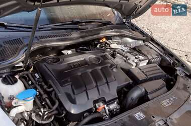 Универсал Skoda Superb 2010 в 