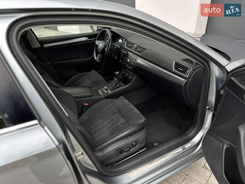 Лифтбек Skoda Superb 2016 в Ужгороде