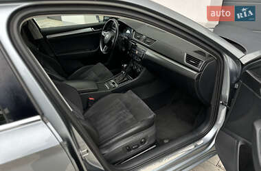 Лифтбек Skoda Superb 2016 в 