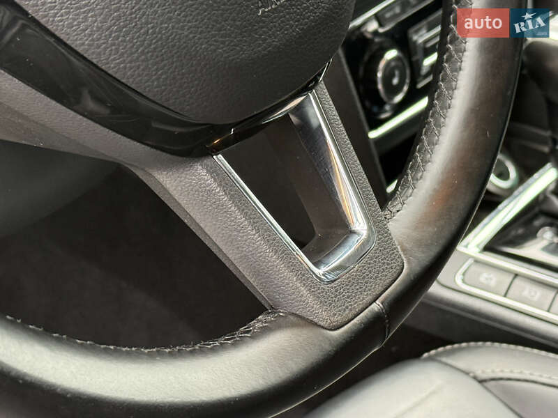 Универсал Skoda Superb 2015 в Ровно