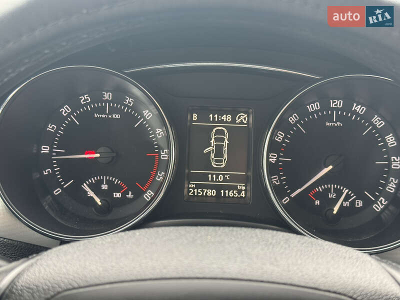 Лифтбек Skoda Superb 2011 в Хмельницком