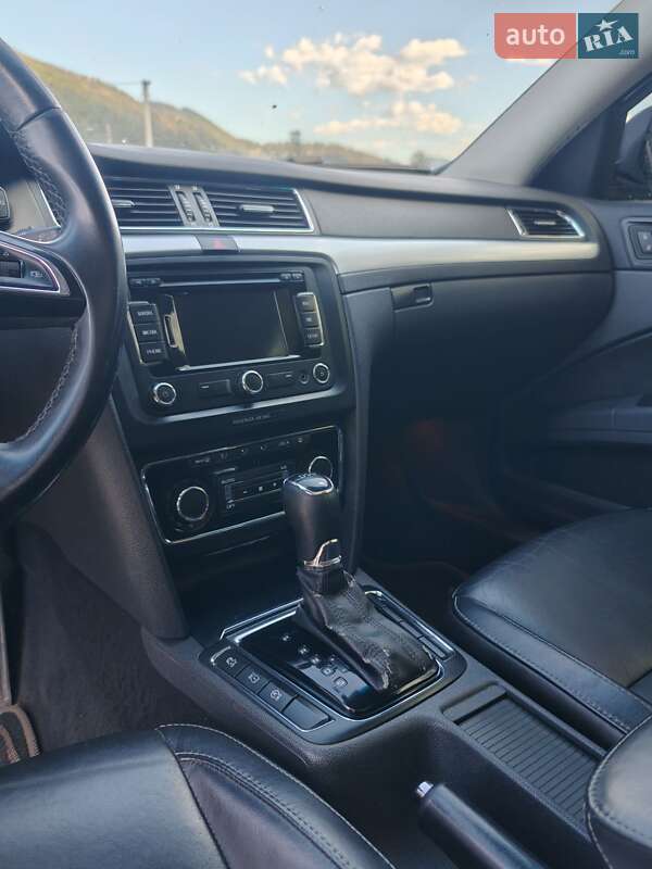 Універсал Skoda Superb 2014 в Ворохті