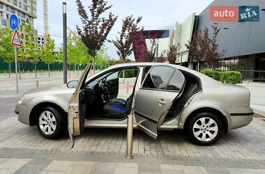 Ліфтбек Skoda Superb 2007 в 